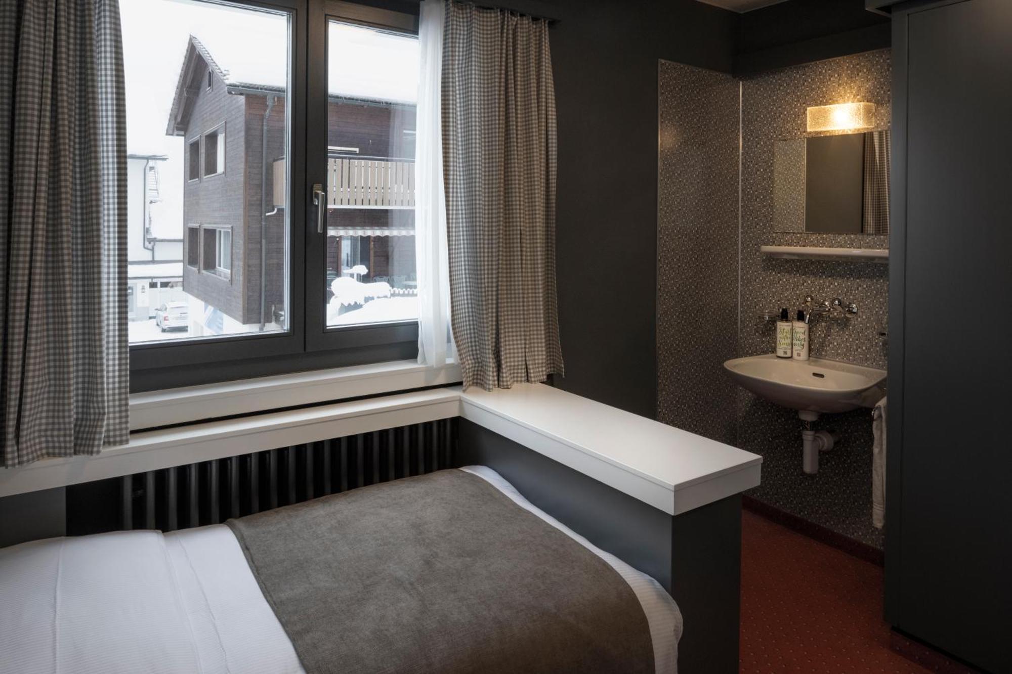 Hotel Bergidyll - Riders Haven Self Check-In Hotel Andermatt Exteriér fotografie
